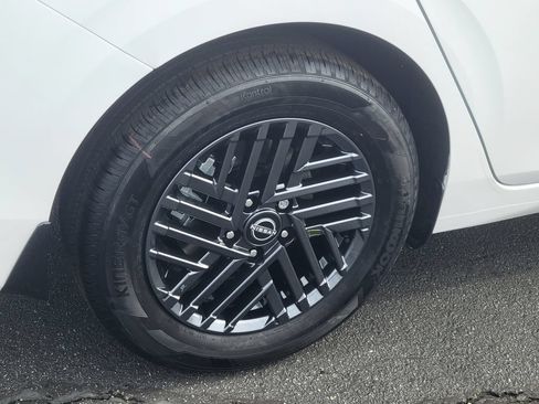 New 2026 Nissan Sentra SV w/ Floor Mat Package FWD image 7