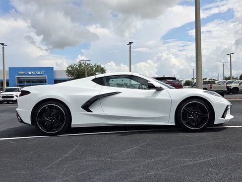 Used 2023 Chevrolet Corvette Stingray Coupe w/ 1LT RWD image 7