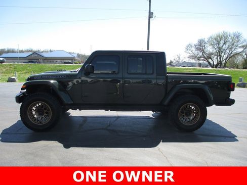 Used 2023 Jeep Gladiator Rubicon w/ Cold Weather Group image 8