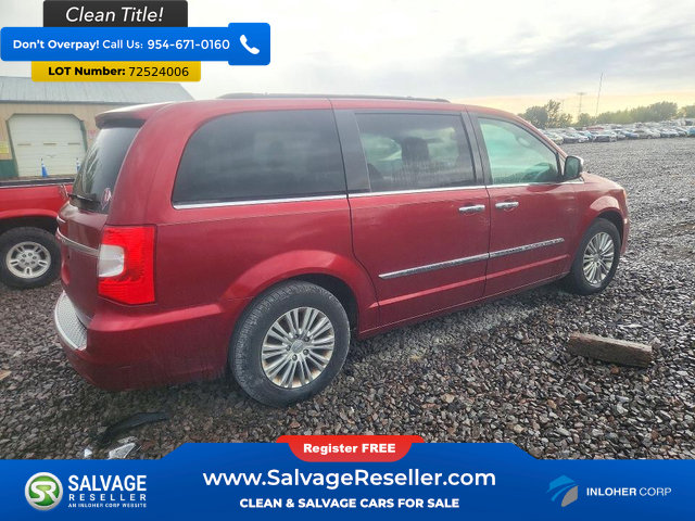 Used 2015 Chrysler Town & Country Touring-L w/ Driver Convenience Group FWD image 4
