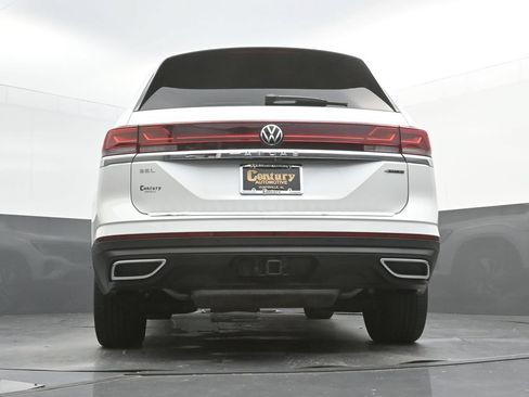 Used 2024 Volkswagen Atlas SEL AWD/4WD image 49
