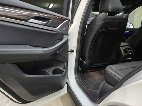 Used 2024 BMW X3 xDrive30i image 27