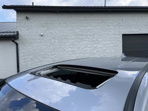 Used 2016 Acura MDX SH-AWD w/ Technology Package image 9