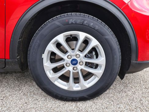 Used 2022 Ford Escape SE w/ Cold Weather Package image 26