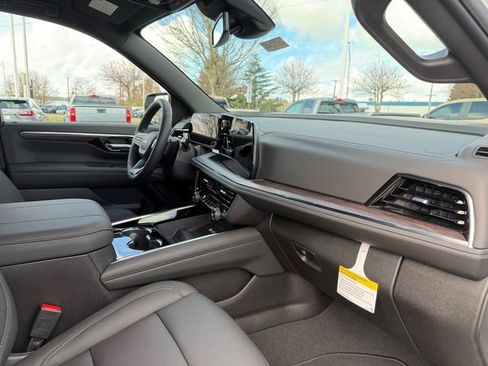 New 2026 Chevrolet Tahoe LT image 44