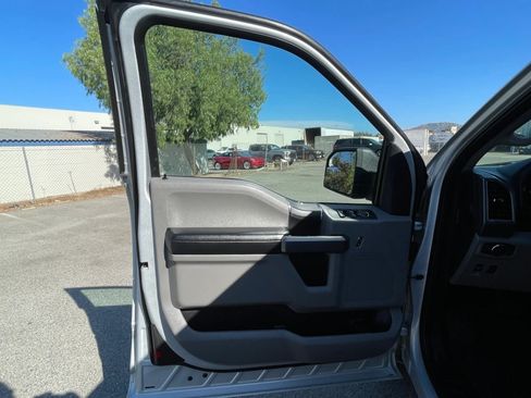 Used 2019 Ford F150 XLT w/ Equipment Group 301A Mid RWD image 17