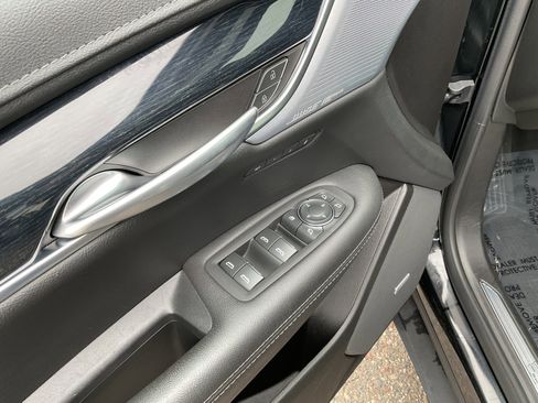 Used 2024 Cadillac XT5 Premium Luxury AWD/4WD image 23