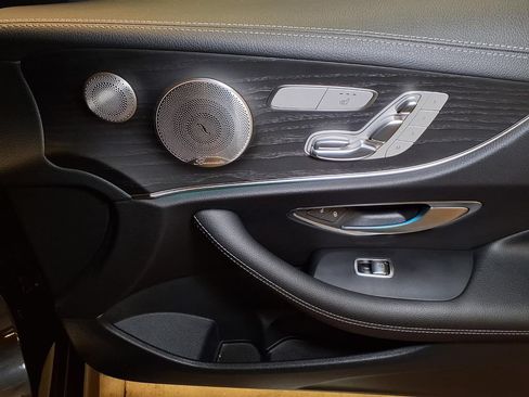 Used 2022 Mercedes-Benz E 450 Coupe image 21
