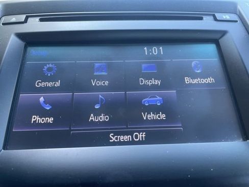 Used 2017 Toyota Camry LE FWD image 34