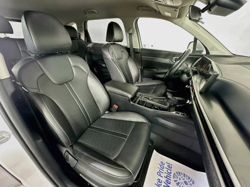 Certified 2024 Kia Sorento S AWD/4WD image 28