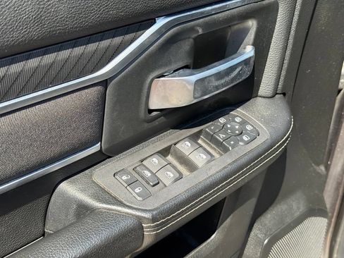 Used 2025 RAM 2500 Big Horn AWD/4WD image 11