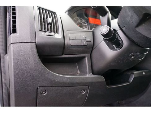 Used 2016 RAM ProMaster 1500 image 18