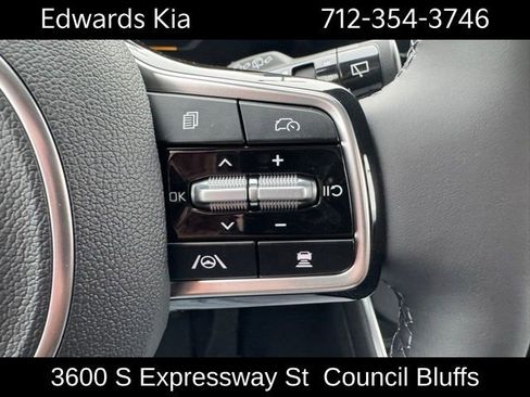 New 2026 Kia Carnival SX Prestige FWD image 25