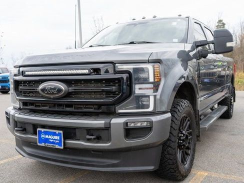 Used 2022 Ford F250 Lariat w/ Black Appearance Package image 2
