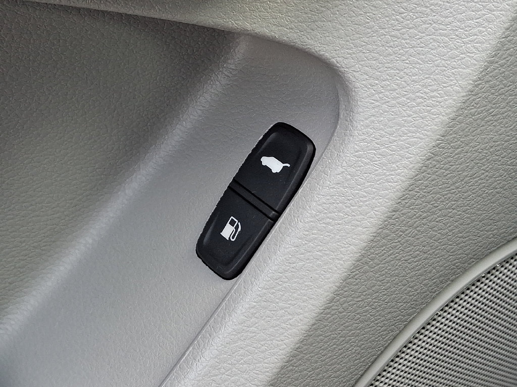 Used 2018 Acura MDX w/ Technology Package AWD/4WD image 29