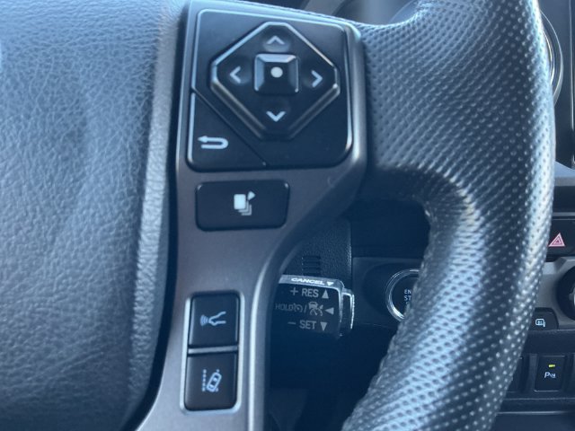 Used 2020 Toyota Tacoma TRD Off-Road w/ Technology Package AWD/4WD image 20