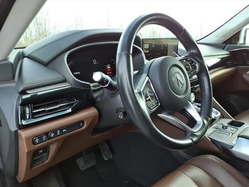 Used 2023 Acura MDX SH-AWD w/ Advance Package image 16