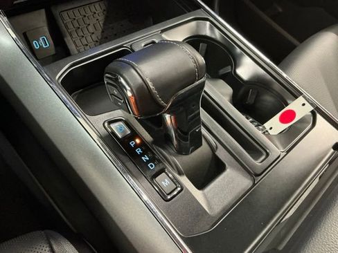 Used 2023 Ford F150 Lariat w/ Equipment Group 502A High image 22