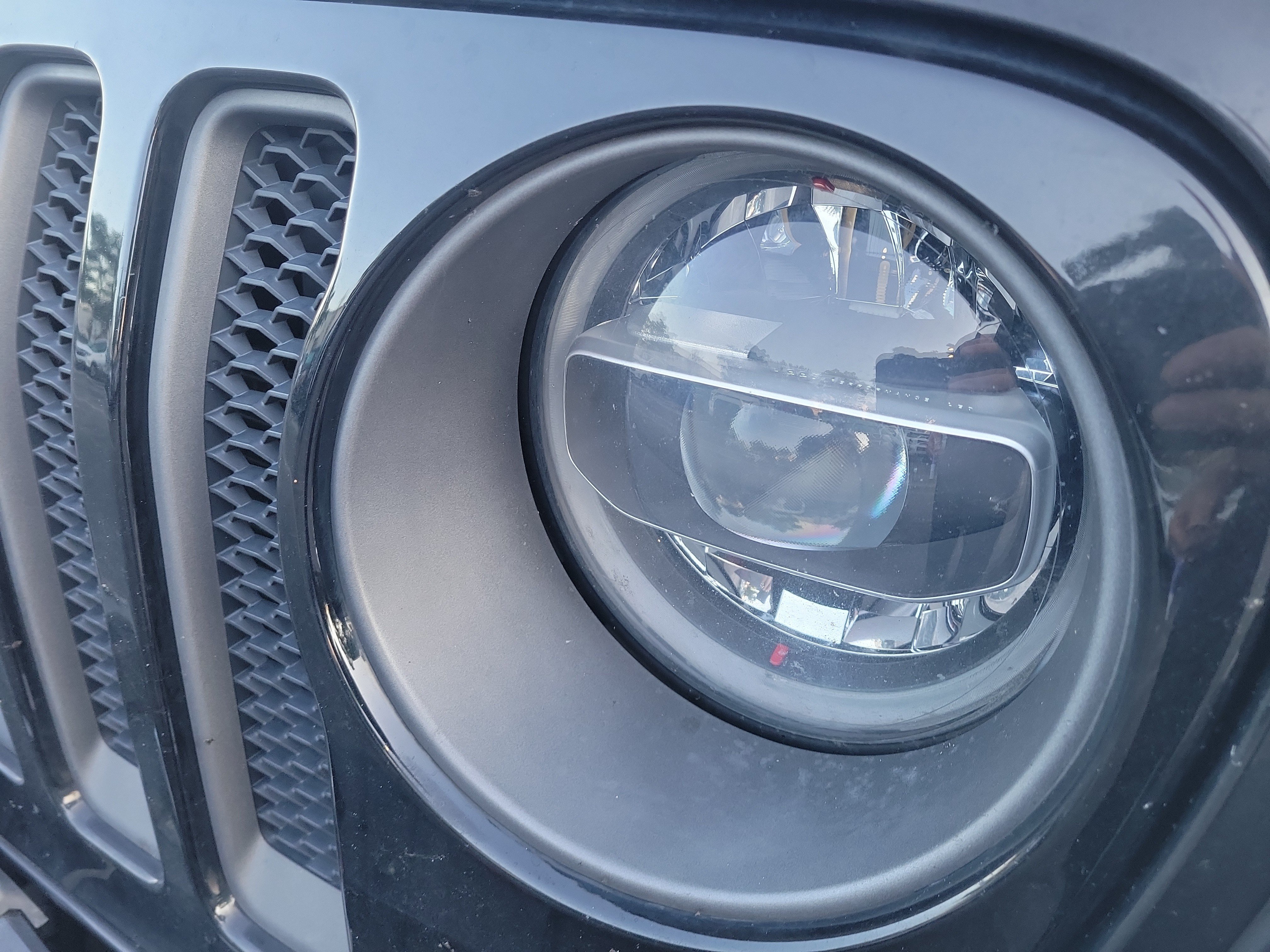 Used 2019 Jeep Wrangler Unlimited Rubicon w/ Dual Top Group AWD/4WD image 4