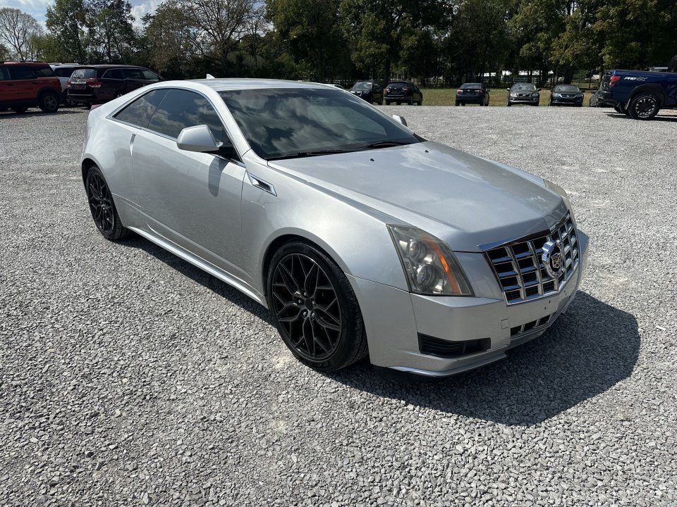 Used 2013 Cadillac CTS Coupe RWD image 3