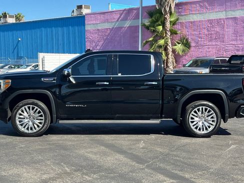 Used 2019 GMC Sierra 1500 Denali w/ Denali Ultimate Package AWD/4WD image 7