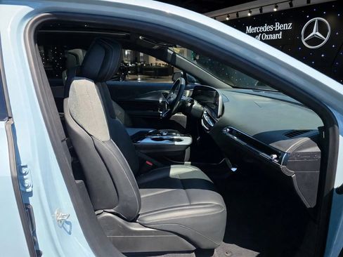 Used 2024 Cadillac Lyriq Tech RWD image 6