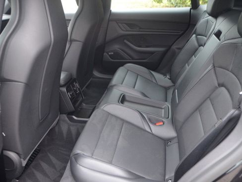 Used 2023 Porsche Taycan 4 Cross Turismo w/ Premium Package image 16