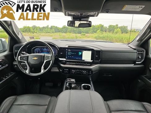 Used 2024 Chevrolet Silverado 1500 LTZ AWD/4WD image 20