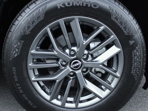 Certified 2025 Nissan Rogue S image 11