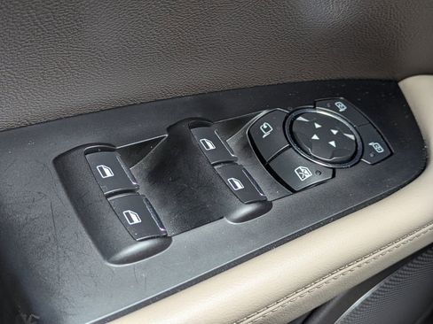Certified 2022 Lincoln Nautilus AWD w/ Premium Package image 27