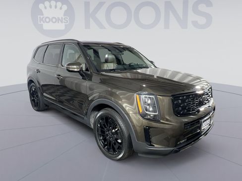 Used 2021 Kia Telluride SX w/ SX Prestige Package image 10