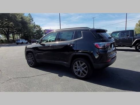 New 2026 Jeep Compass Limited AWD/4WD image 28