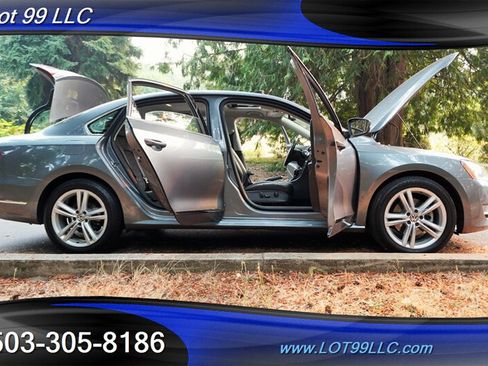 Used 2013 Volkswagen Passat TDI SEL Premium FWD image 28