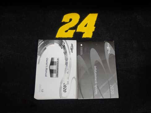 Used 2020 Chevrolet Camaro SS RWD image 31