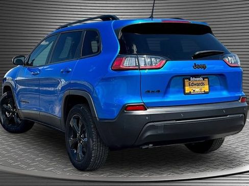 Used 2021 Jeep Cherokee Latitude Plus AWD/4WD image 4