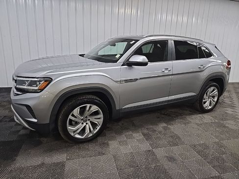 Used 2020 Volkswagen Atlas Cross Sport SEL FWD image 6