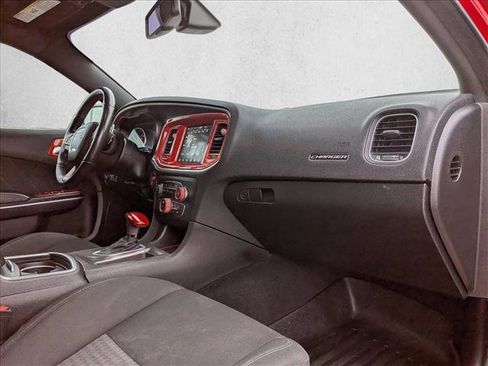Used 2019 Dodge Charger R/T image 22
