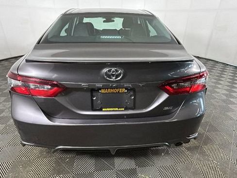 Used 2024 Toyota Camry SE FWD image 4