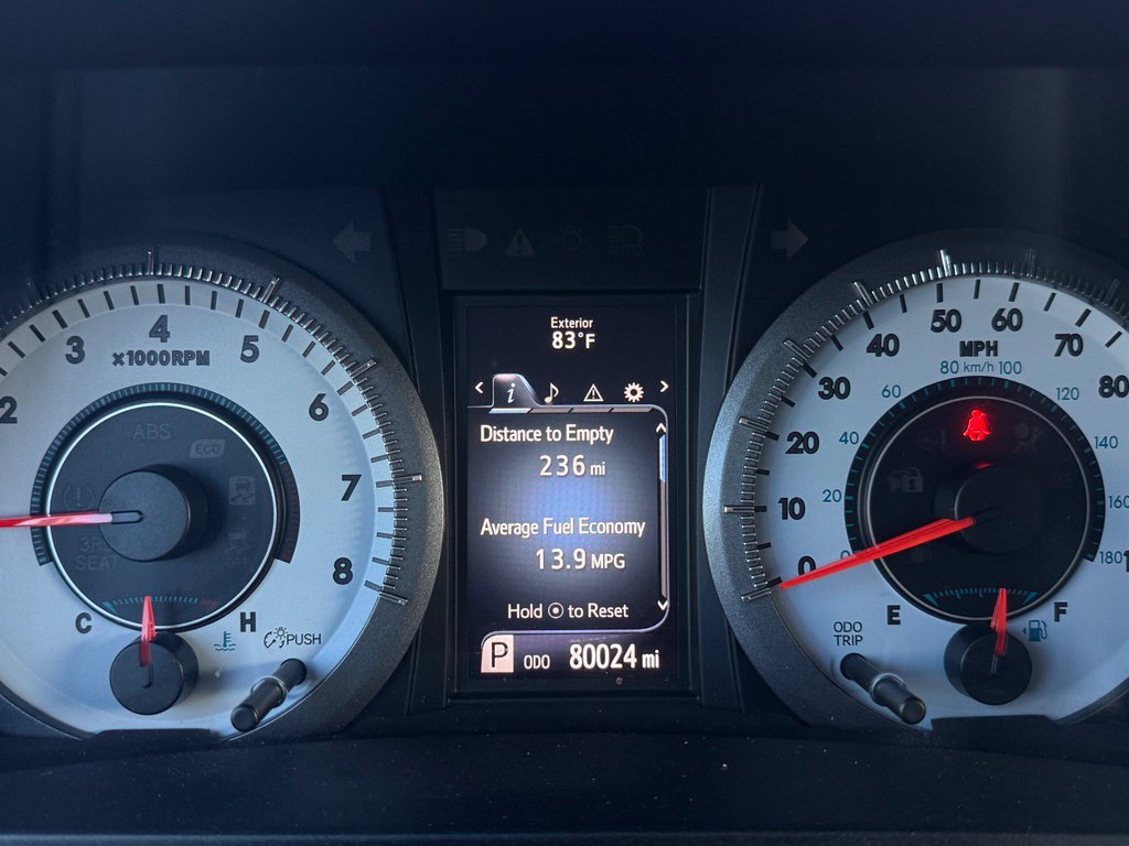 Used 2016 Toyota Sienna SE FWD image 18