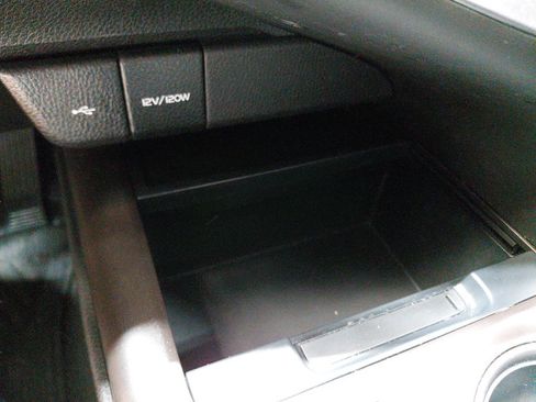 Used 2023 Toyota Camry SE FWD image 29