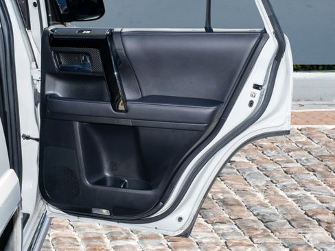 Used 2022 Toyota 4Runner Limited image 13