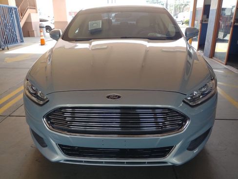 Used 2013 Ford Fusion SE FWD image 4