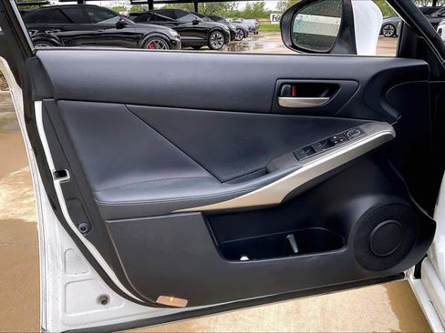 Used 2018 Lexus IS 300 F Sport w/ F Sport Package RWD image 22