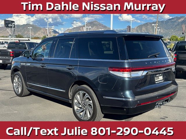 Used 2022 Lincoln Navigator Reserve AWD/4WD image 8