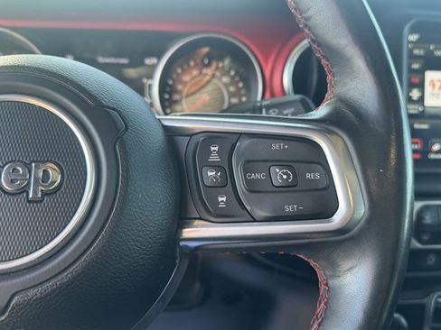 Used 2020 Jeep Gladiator Rubicon image 13