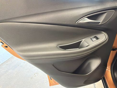 Used 2025 Buick Encore GX Preferred FWD image 24