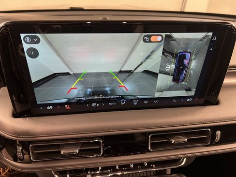 New 2026 Lincoln Aviator Premiere w/ Jet Appearance Package image 12