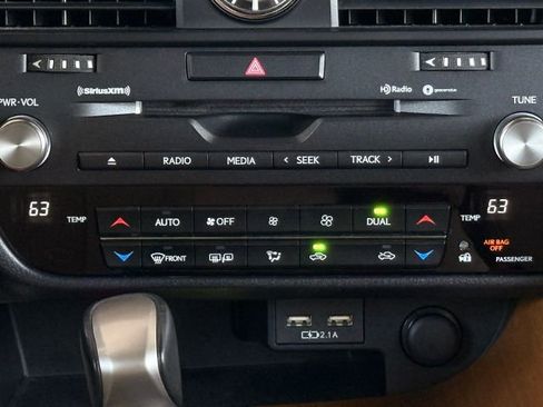 Used 2021 Lexus RX 450h AWD w/ Premium Package image 17