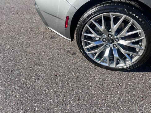 Used 2025 Ford Mustang GT Premium image 3