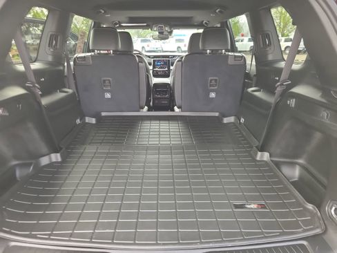 Used 2023 Jeep Grand Cherokee L Laredo image 27